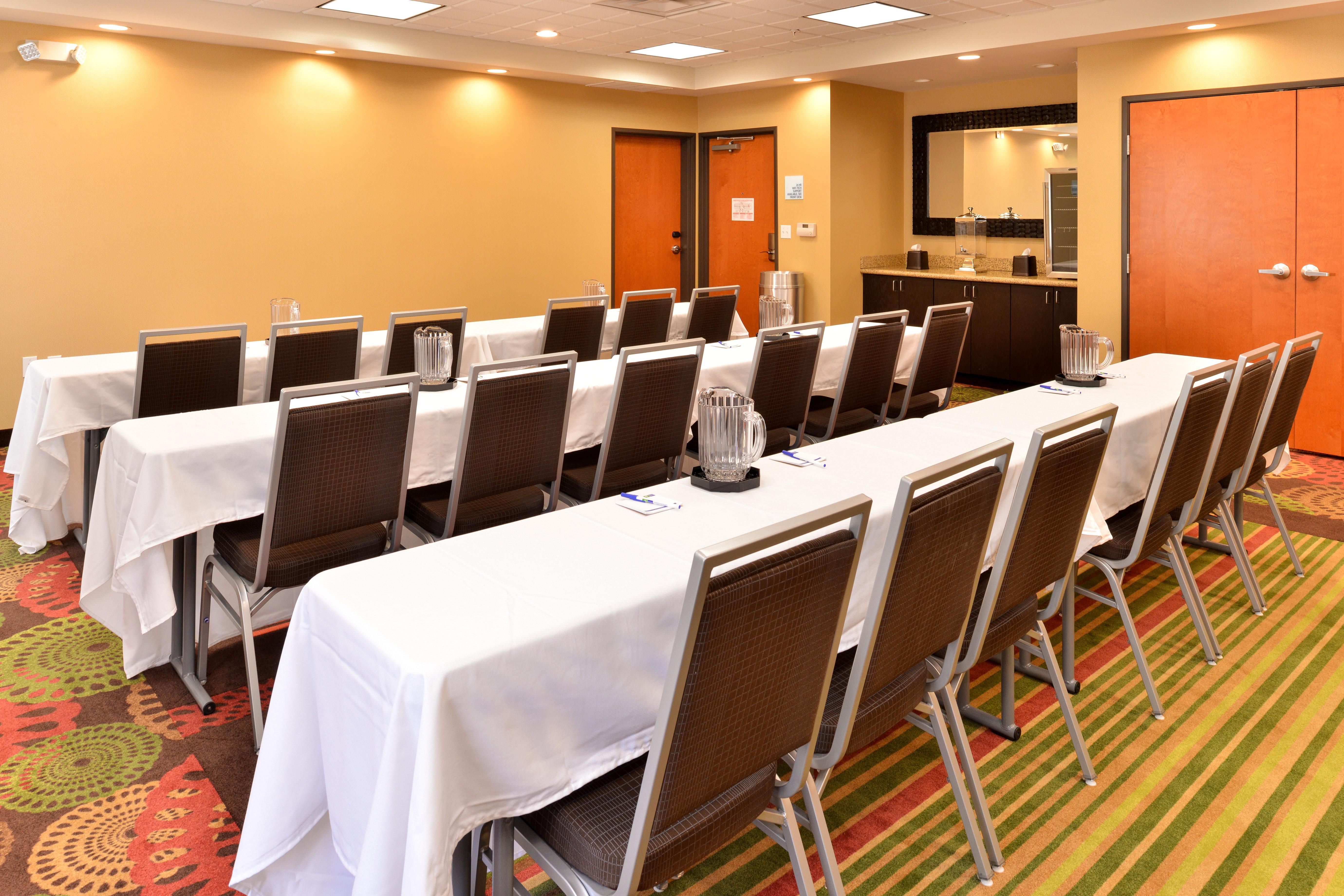 Holiday Inn Express & Suites Ironton By Ihg Exterior photo